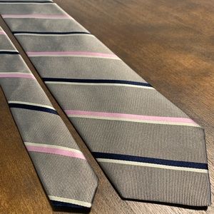 Stripe silk neck tie